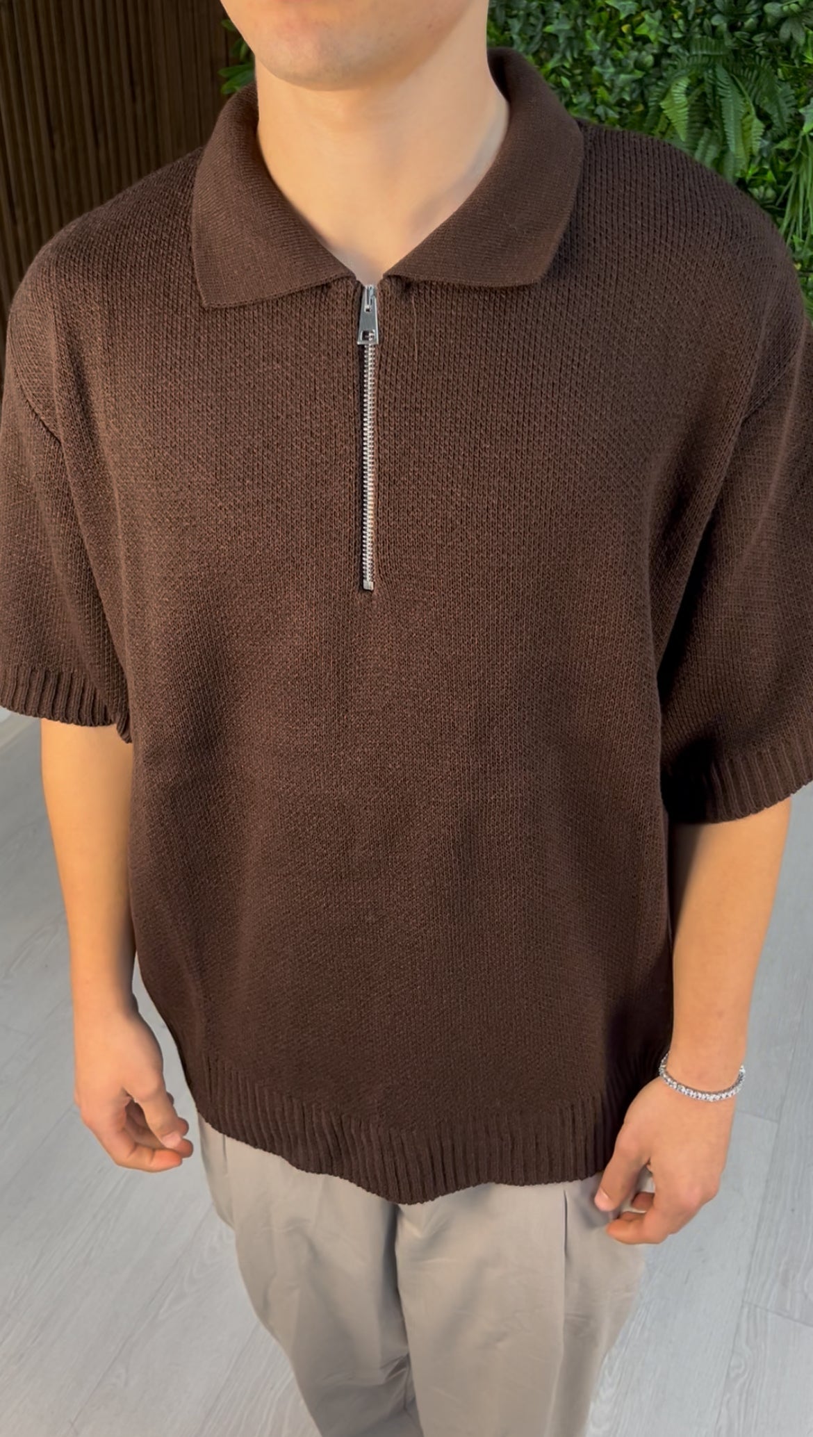 POLO ZIP MARRONE