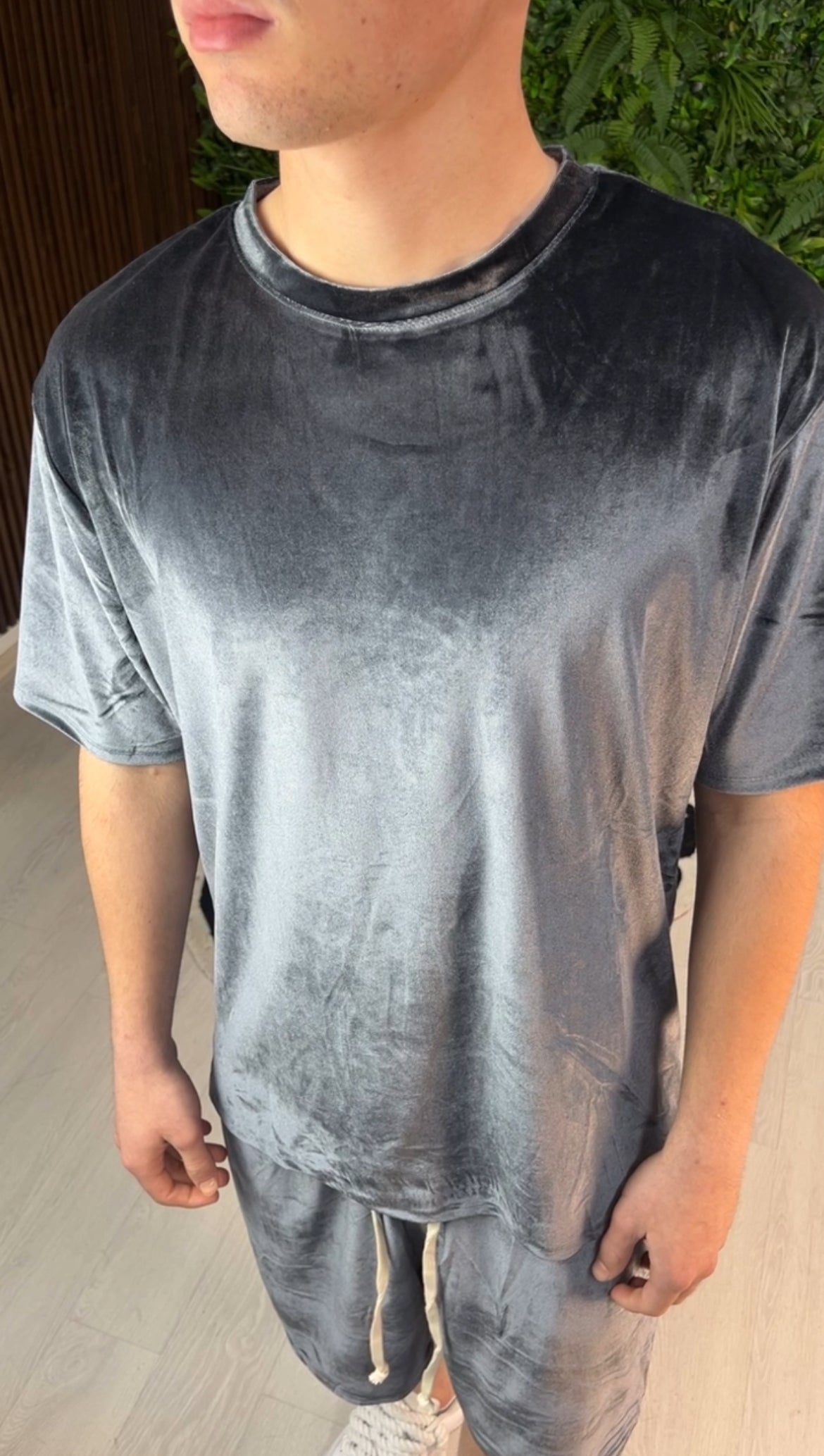 COMPLETO CORTO IN CINIGLIA LISCIA PIOMBO