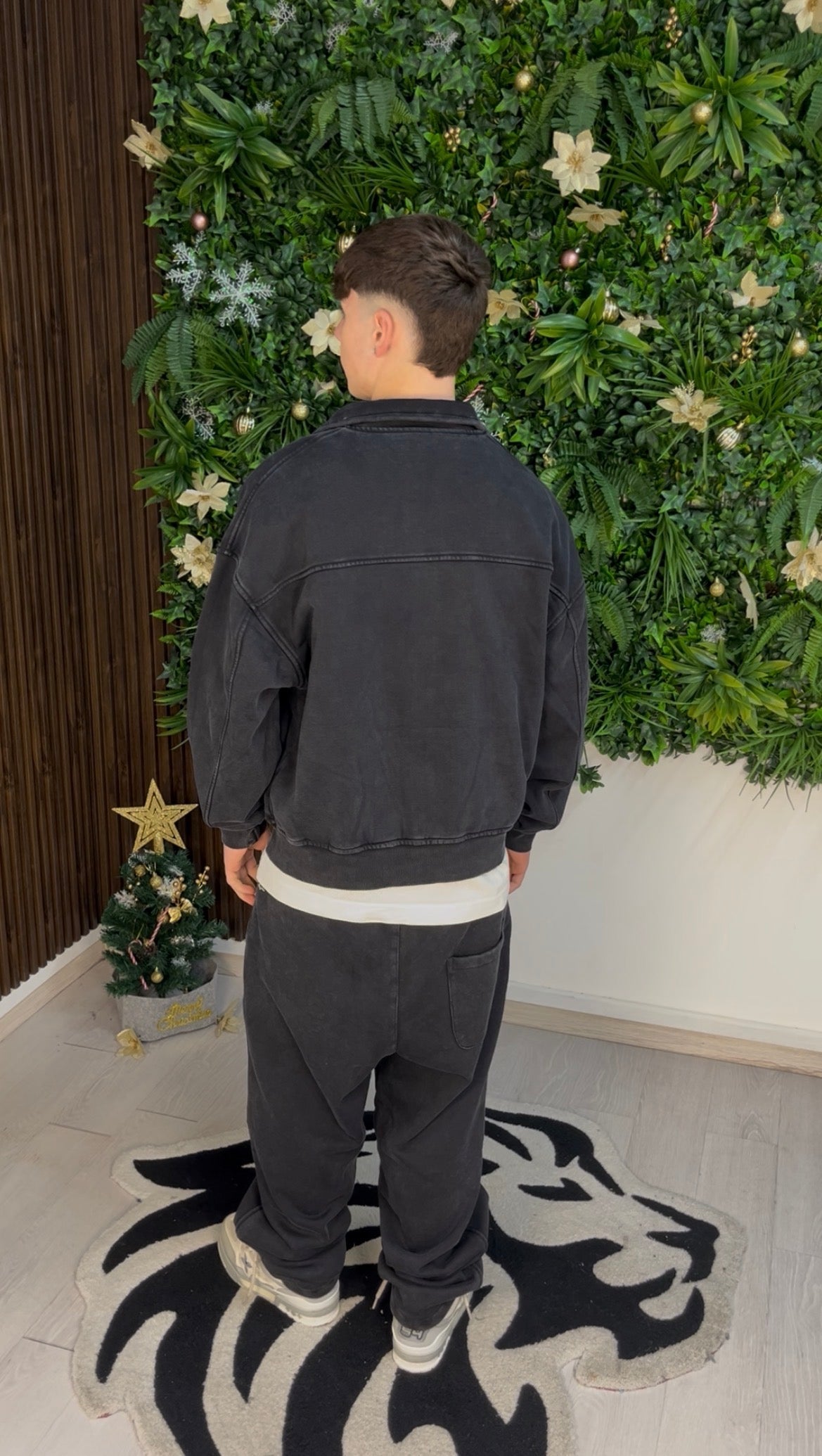 WASHED ZIP BLACK
