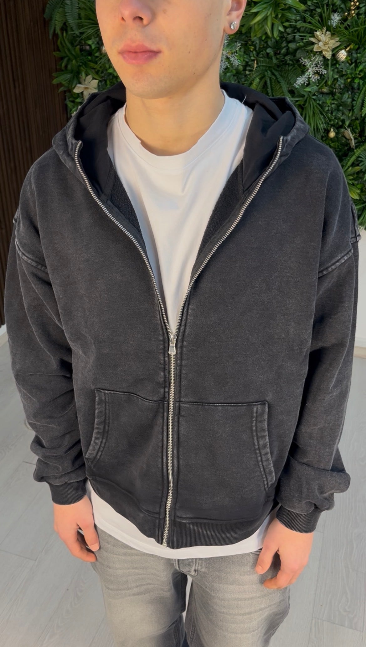 WASHED FULL ZIP BLACK