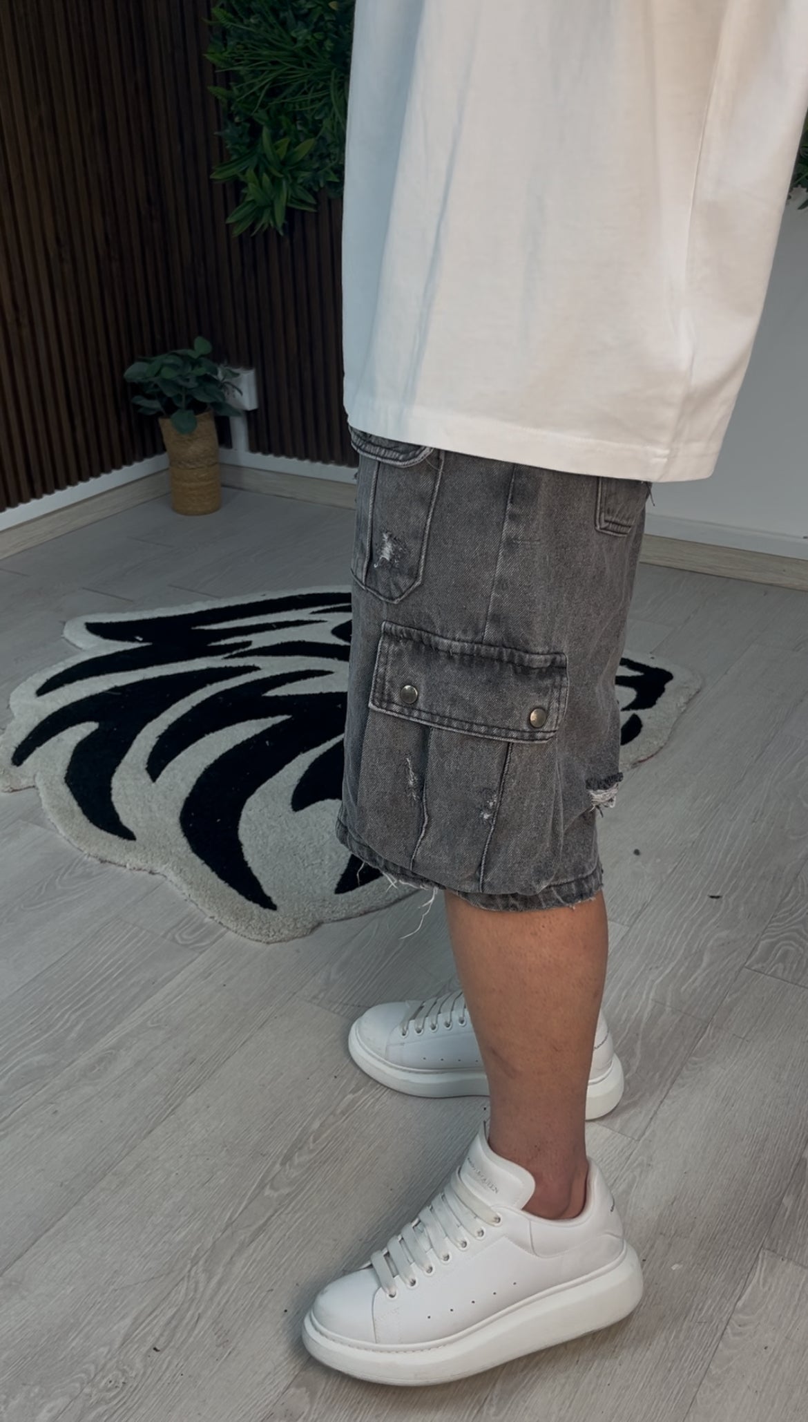 JEANS CORTO BAGGY GRIGIO