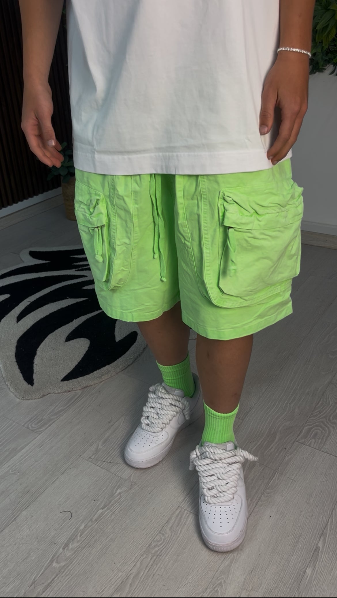 FRONT CARGO CORTI VERDE FLUO