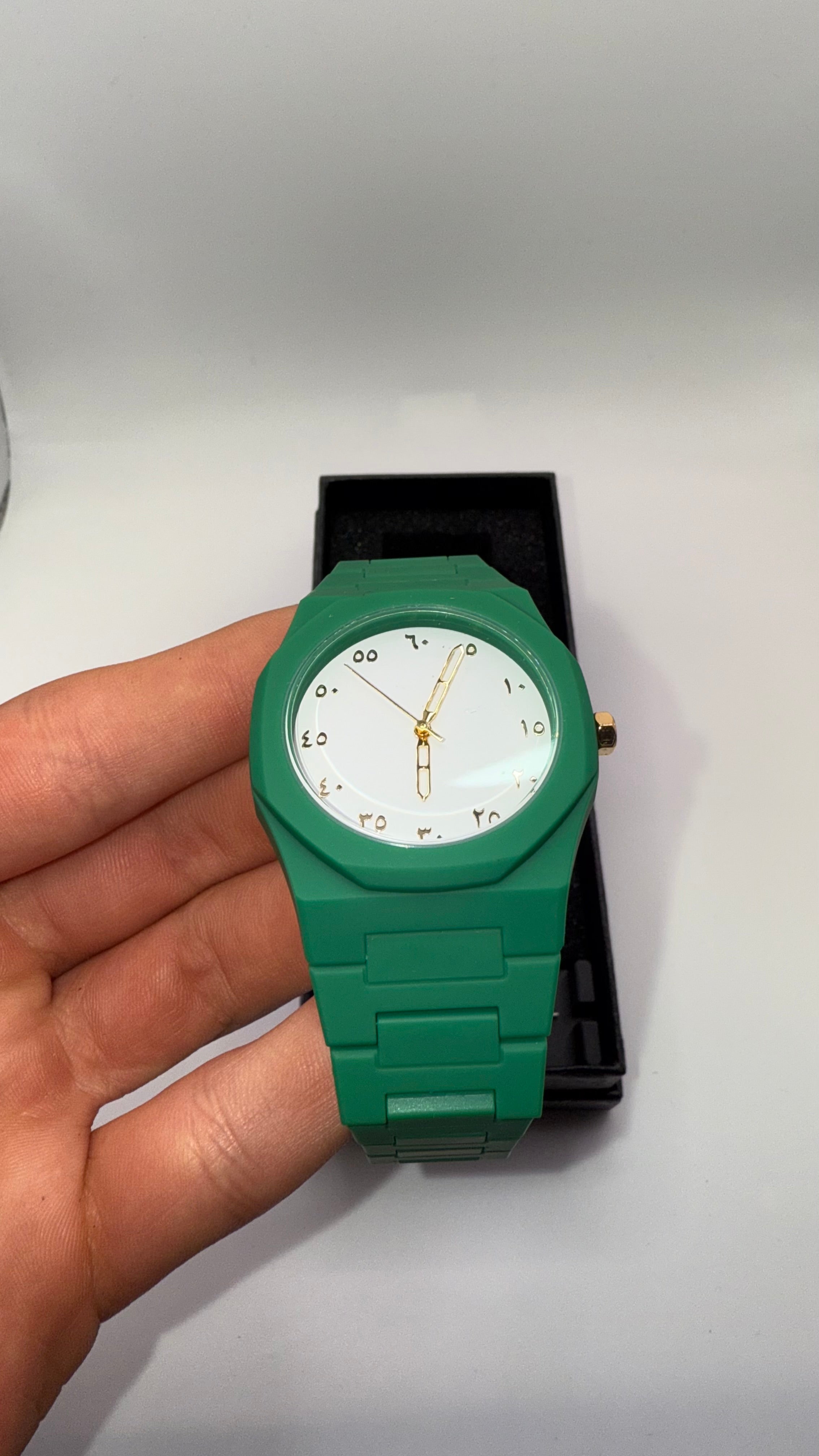 NEXUS WATCH ARABIQ - EMERALD