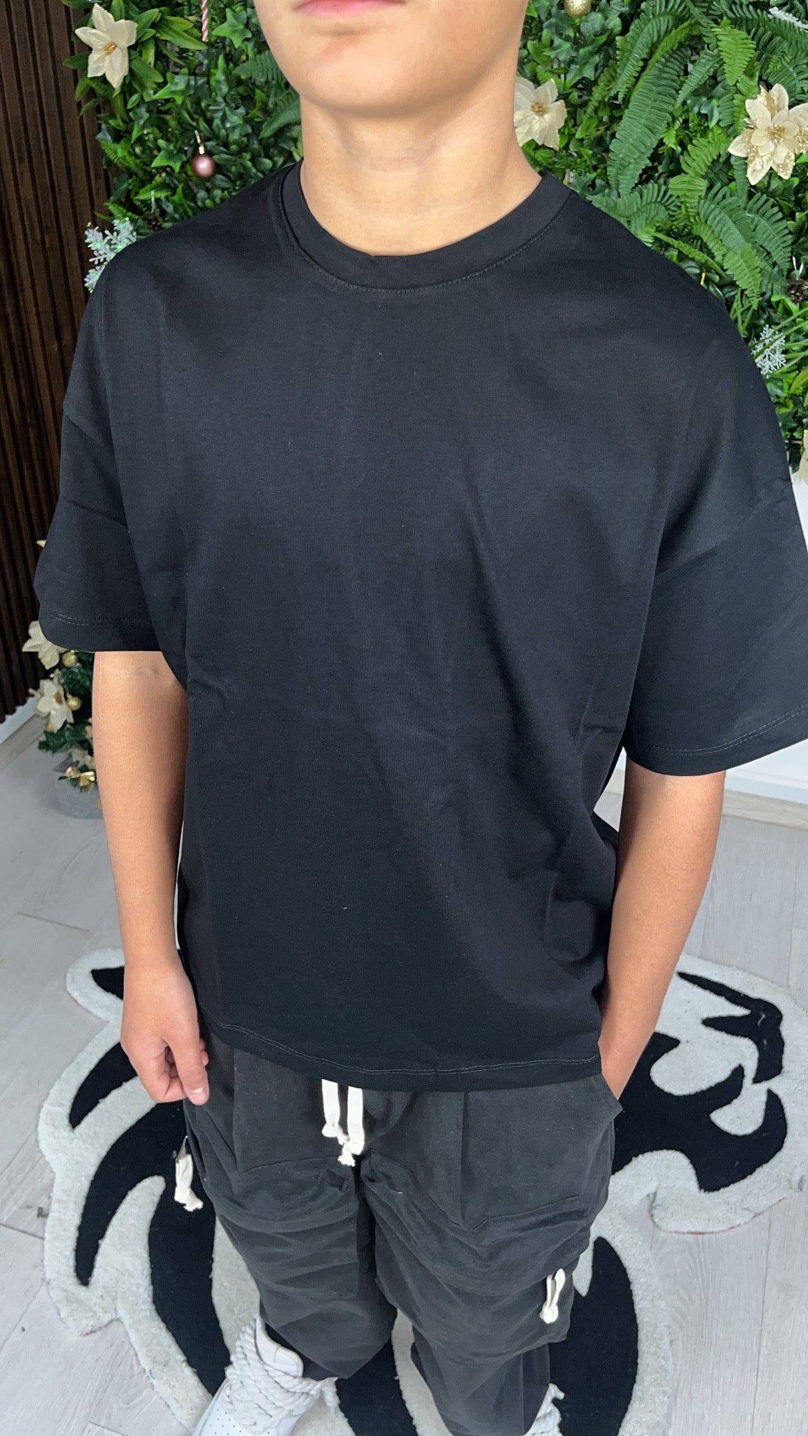 T-SHIRT GIROCOLLO NERA