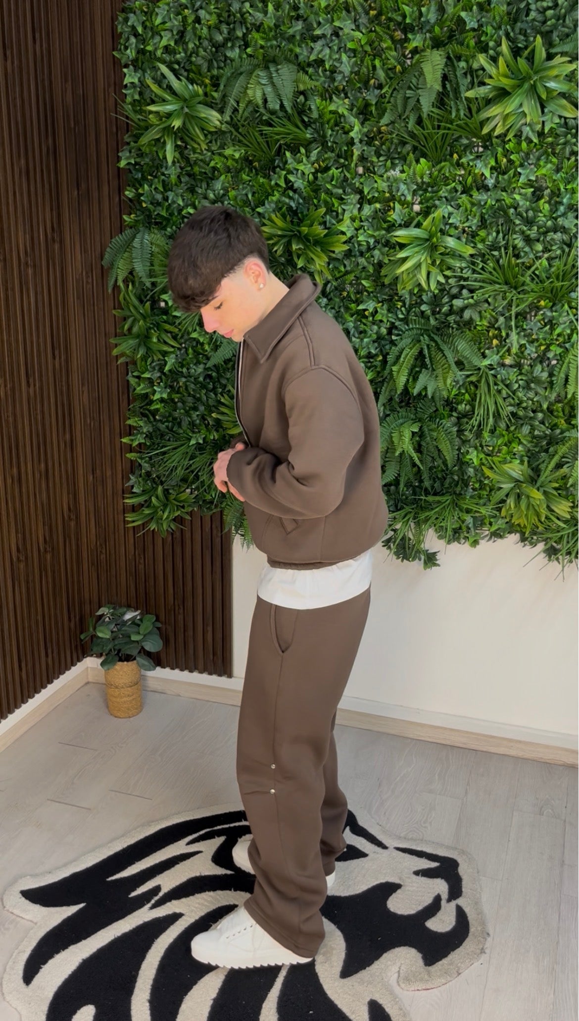 REFINED ZIP JACKET BROWN