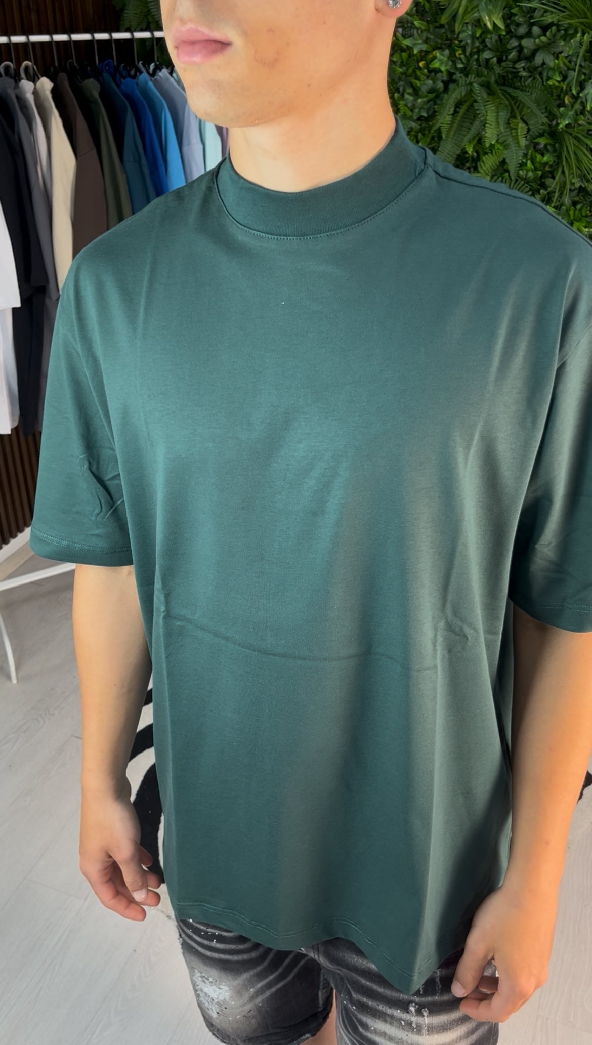 T-SHIRT COLLO ALTO VERDE