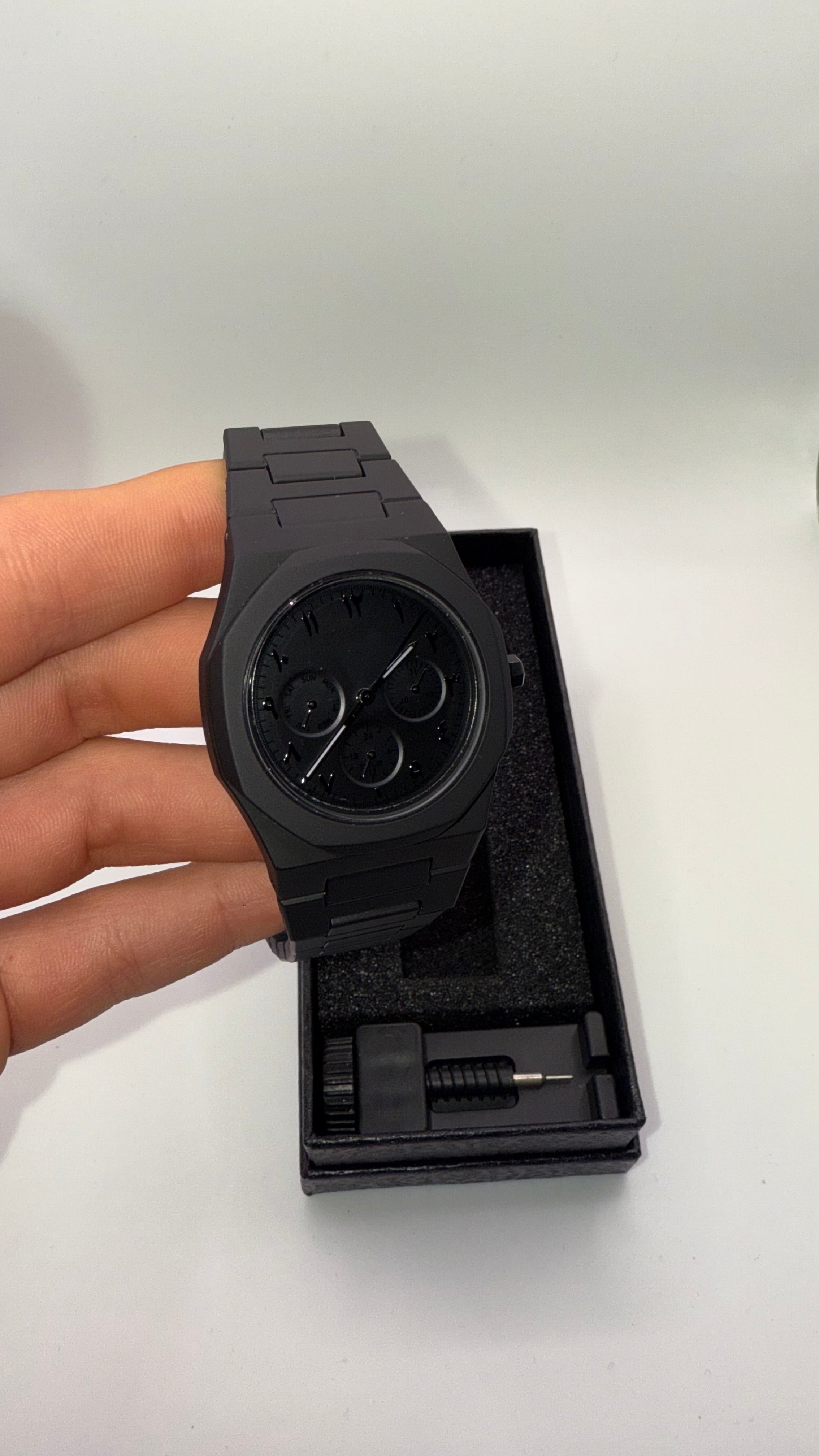 NEXUS WATCH ARABIQ - BLACK