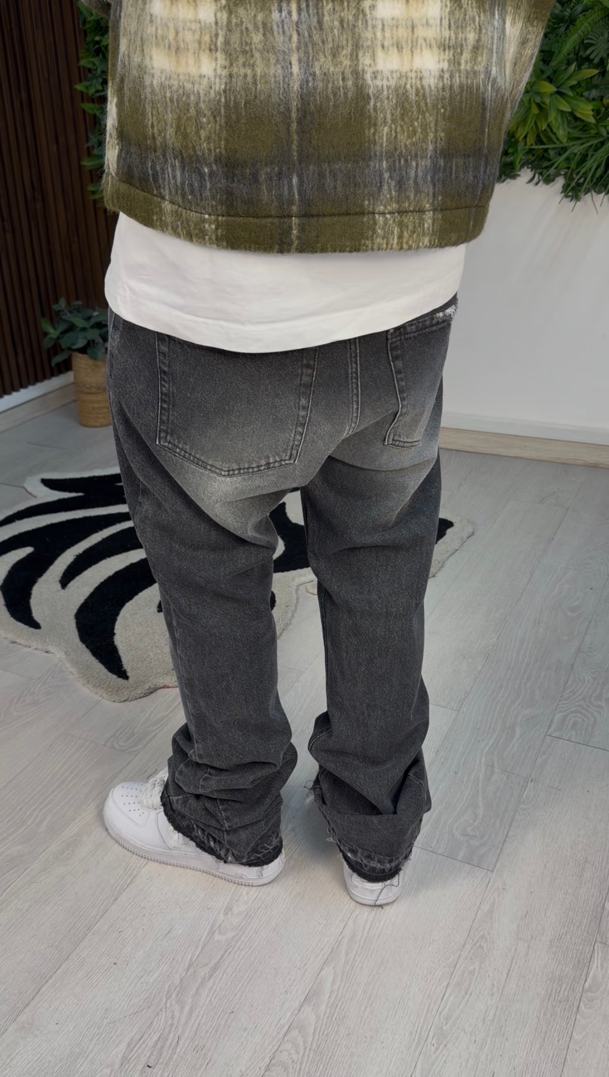 JEANS FLARE BLACK