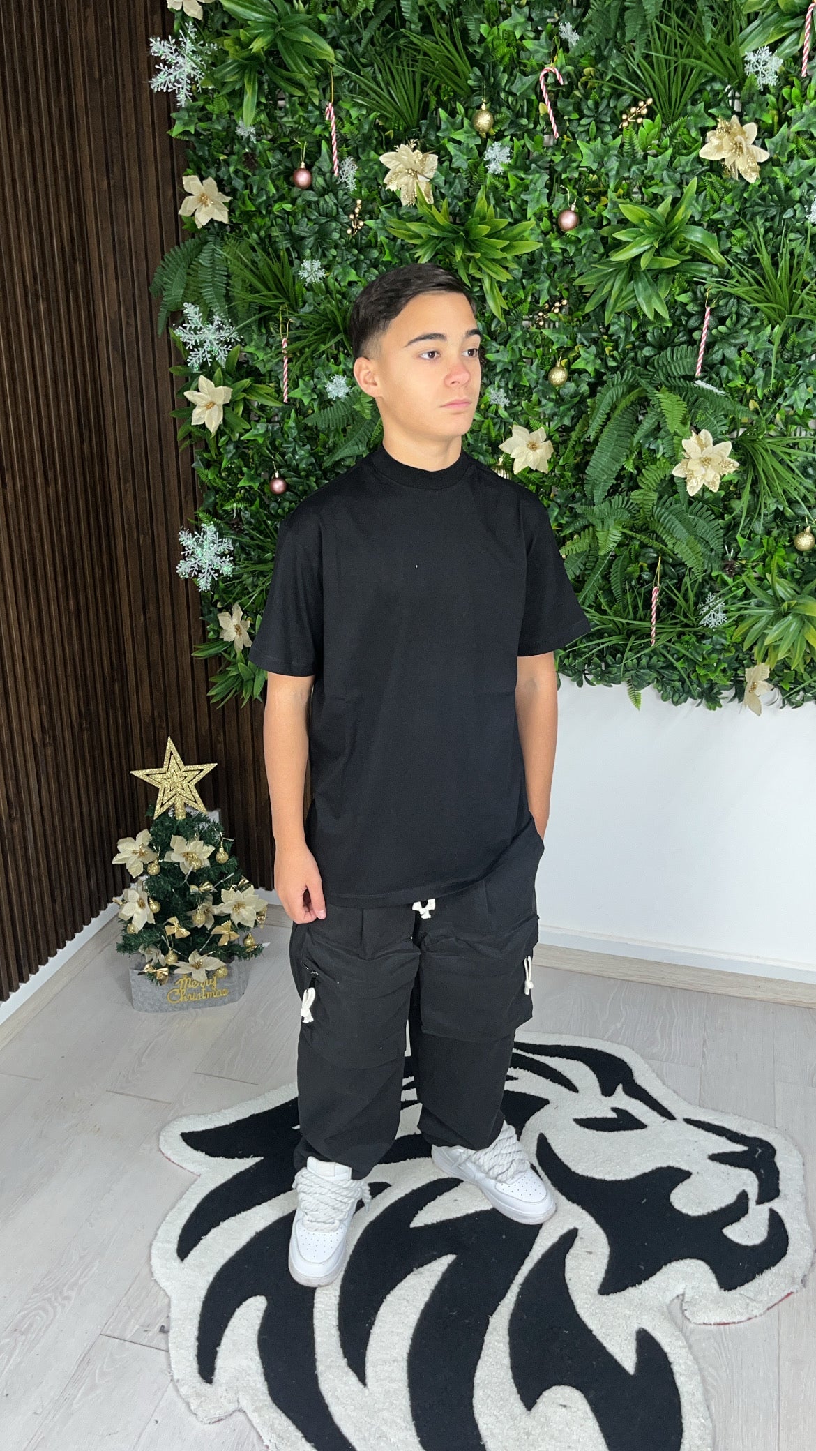 T-SHIRT COLLO ALTO NERA